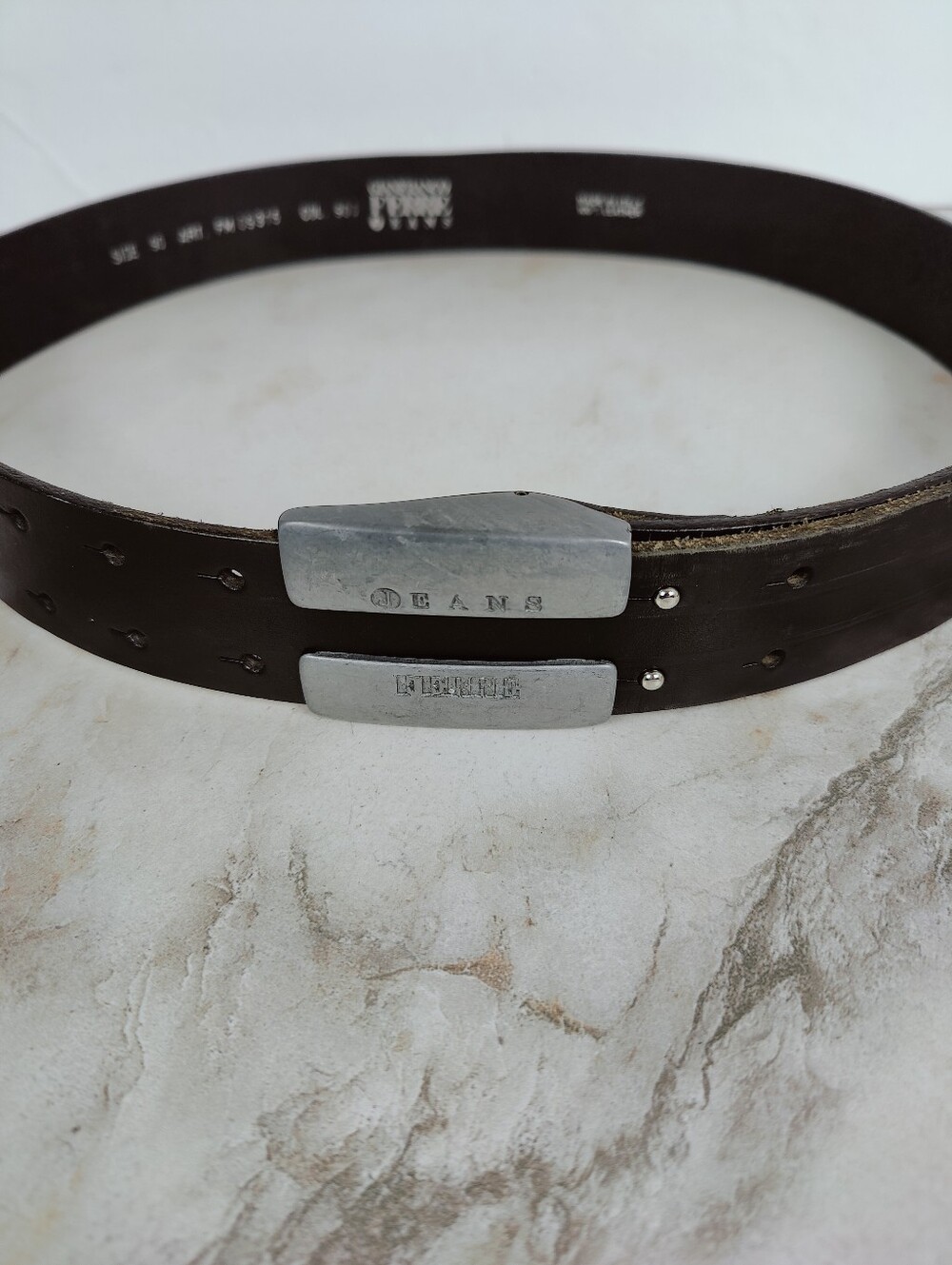 Gianfranco Ferre Jeans Mens Black Leather Belt Distressed Plaque Buckle, Sz 90